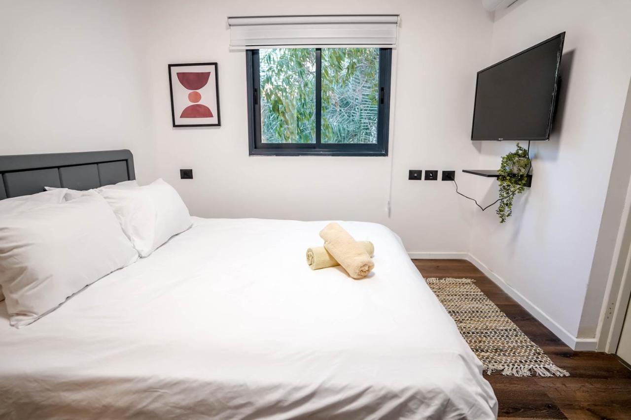וילה רוני בריכה מחוממת Villa Roni Heated Pool 엘라트 외부 사진
