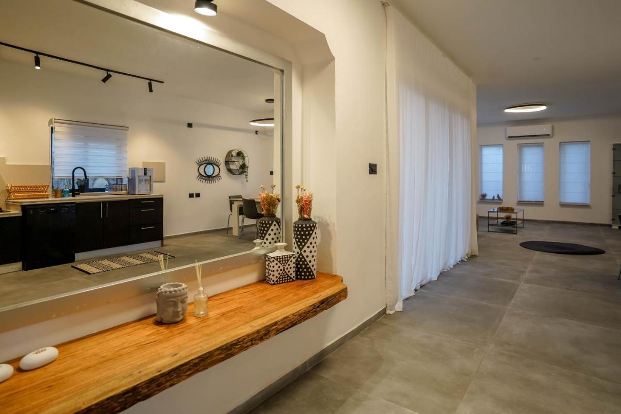 וילה רוני בריכה מחוממת Villa Roni Heated Pool 엘라트 외부 사진