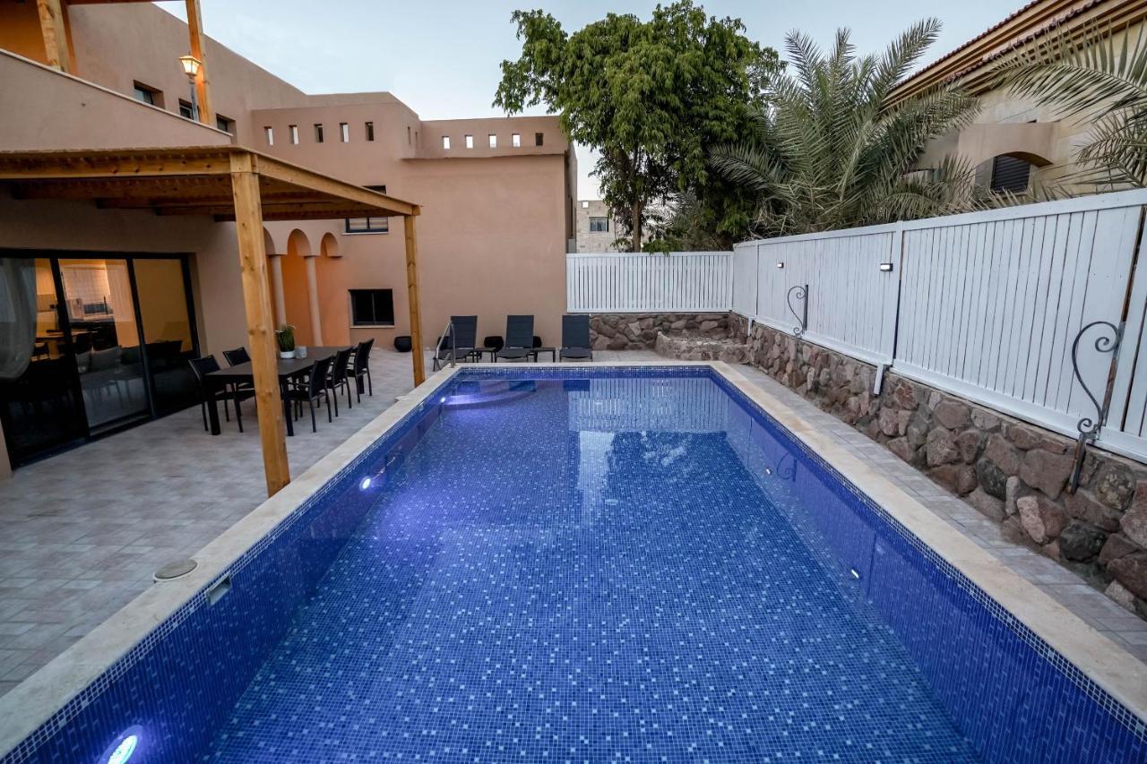 וילה רוני בריכה מחוממת Villa Roni Heated Pool 엘라트 외부 사진